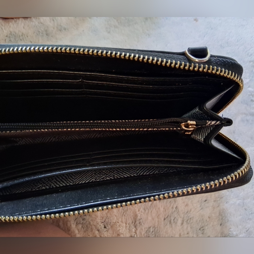 Source Unknown Black Zip-Around Wristlet Clutch with Gold Hardware